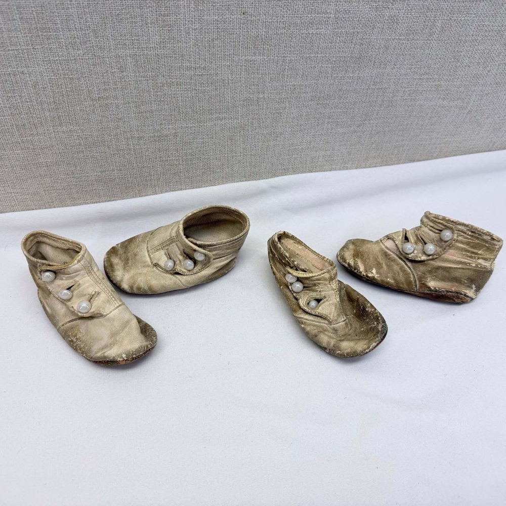 Antique Victorian Leather Baby Shoes Lot 2 Pairs Primitive Button Booties Cream